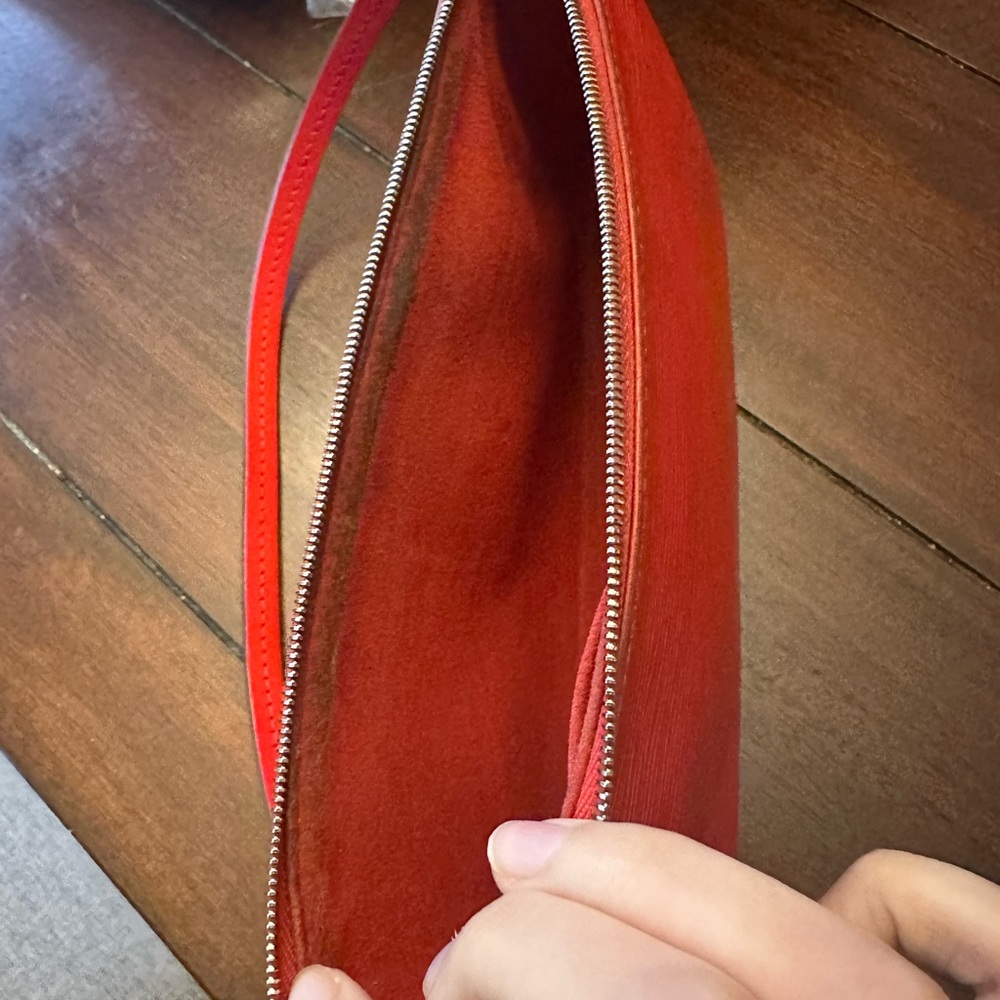 Louis Vuitton Red Epi Pochette Shoulder Bag - Picture 6 of 9